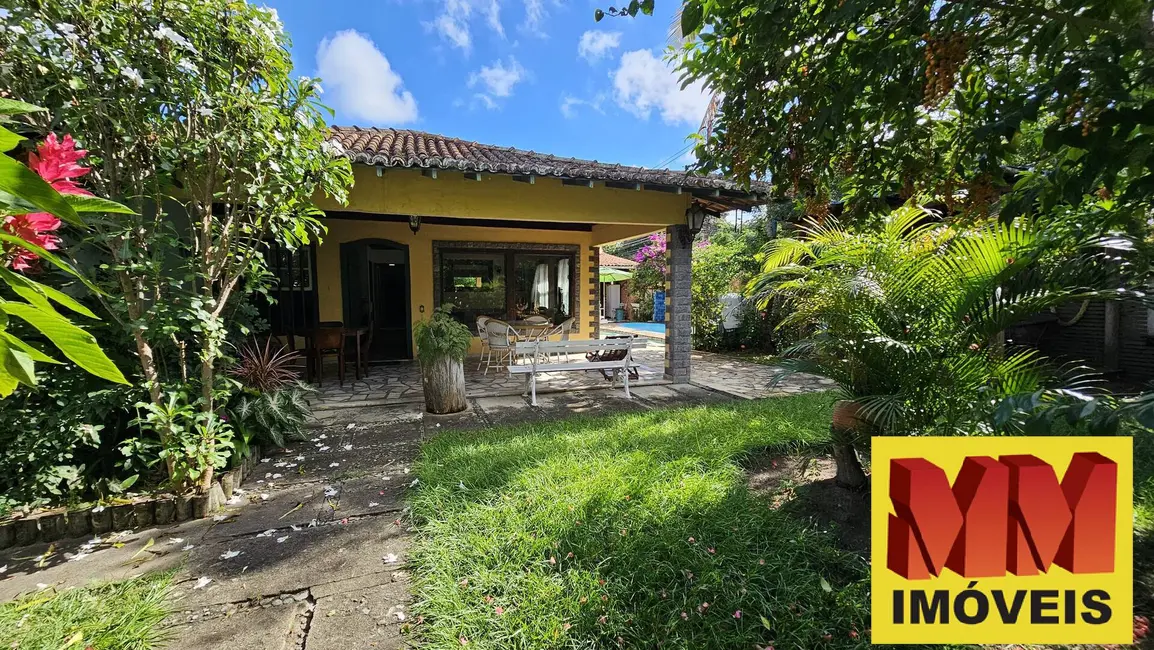 Foto 1 de Casa com 5 quartos à venda, 300m2 em Palmeiras, Cabo Frio - RJ