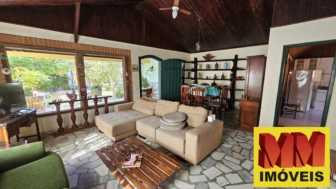 Casa com 5 quartos à venda, 300m2 em Palmeiras, Cabo Frio - RJ - imagem 6 Foto 6 de Casa com 5 quartos à venda, 300m2 em Palmeiras, Cabo Frio - RJ