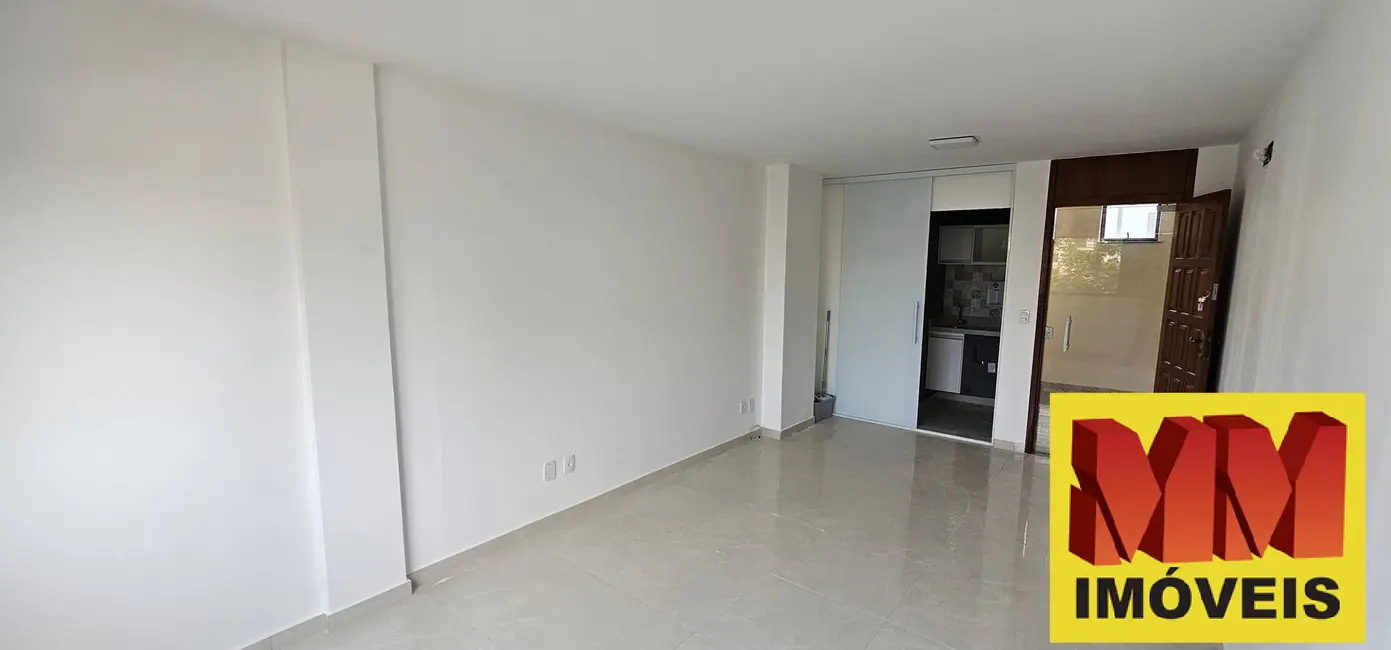 Foto 3 de Sala Comercial à venda, 28m2 em Passagem, Cabo Frio - RJ