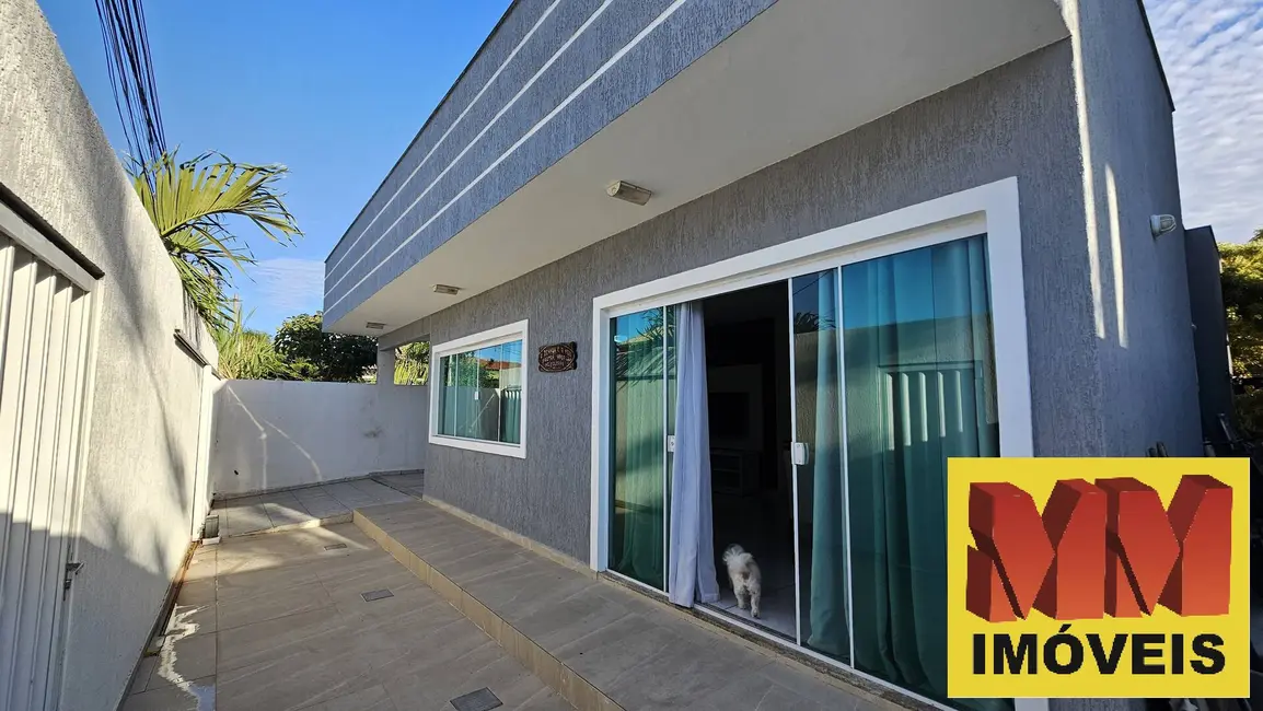 Foto 2 de Casa de Condomínio com 4 quartos à venda, 159m2 em Ogiva, Cabo Frio - RJ