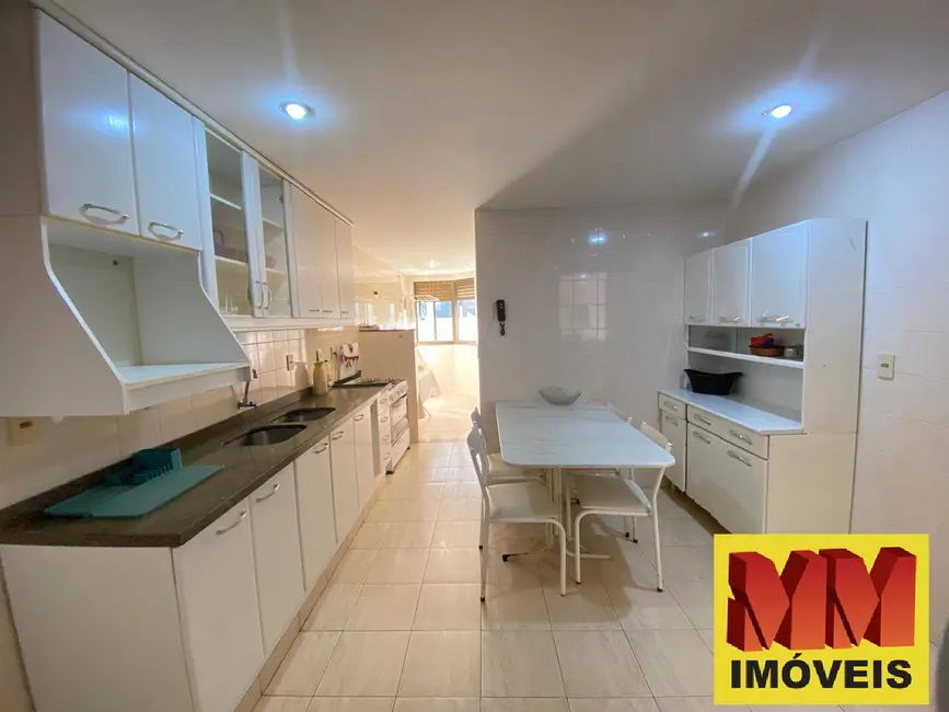 Foto 9 de Apartamento com 3 quartos à venda, 194m2 em Braga, Cabo Frio - RJ