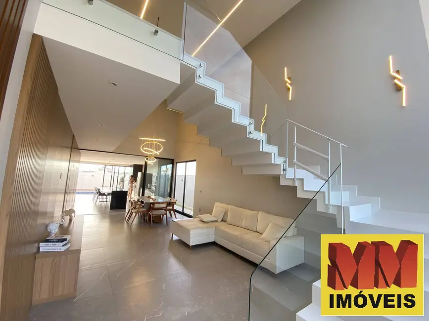 Casa de Condomínio com 4 quartos à venda, 240m2 em Ogiva, Cabo Frio - RJ - imagem 4 Foto 4 de Casa de Condomínio com 4 quartos à venda, 240m2 em Ogiva, Cabo Frio - RJ