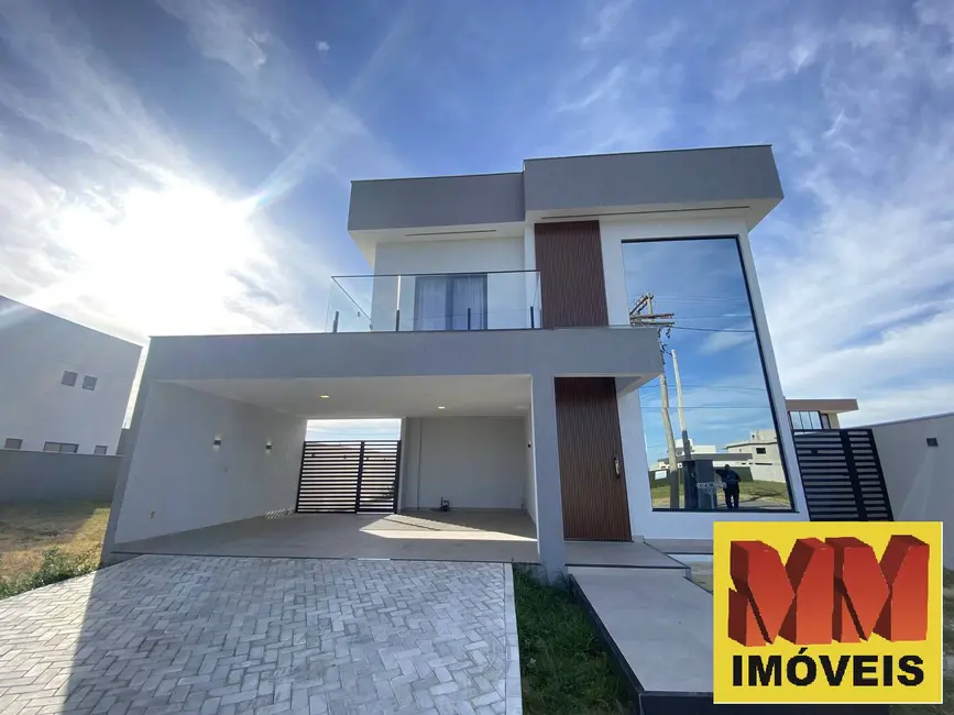 Casa de Condomínio com 4 quartos à venda, 240m2 em Ogiva, Cabo Frio - RJ - imagem 3 Foto 3 de Casa de Condomínio com 4 quartos à venda, 240m2 em Ogiva, Cabo Frio - RJ