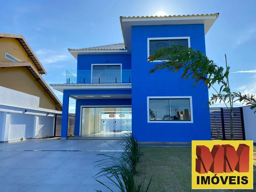 Foto 1 de Casa de Condomínio com 4 quartos à venda, 280m2 em Ogiva, Cabo Frio - RJ