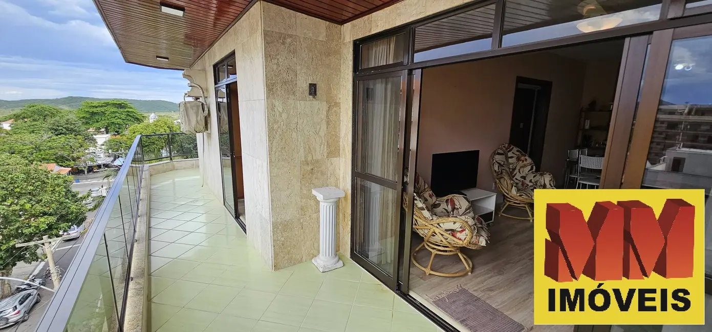 Cobertura com 4 quartos à venda, 270m2 em Passagem, Cabo Frio - RJ - imagem 4 Foto 4 de Cobertura com 4 quartos à venda, 270m2 em Passagem, Cabo Frio - RJ