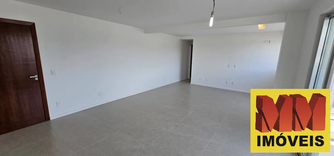 Cobertura com 3 quartos à venda, 180m2 em Vila Nova, Cabo Frio - RJ - imagem 5 Foto 5 de Cobertura com 3 quartos à venda, 180m2 em Vila Nova, Cabo Frio - RJ