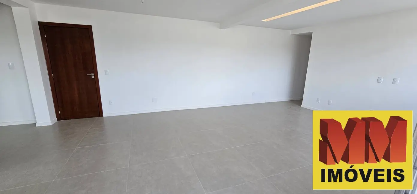 Cobertura com 3 quartos à venda, 180m2 em Vila Nova, Cabo Frio - RJ - imagem 6 Foto 6 de Cobertura com 3 quartos à venda, 180m2 em Vila Nova, Cabo Frio - RJ