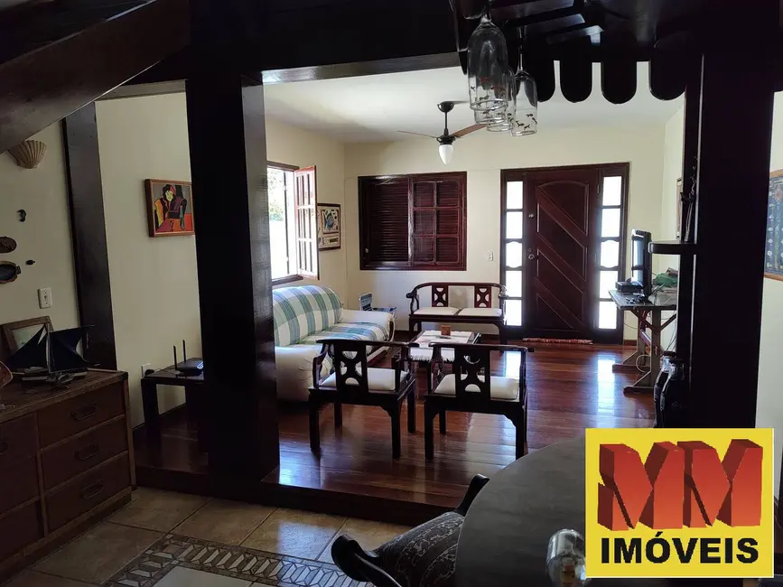 Foto 3 de Casa com 3 quartos à venda, 221m2 em Foguete, Cabo Frio - RJ