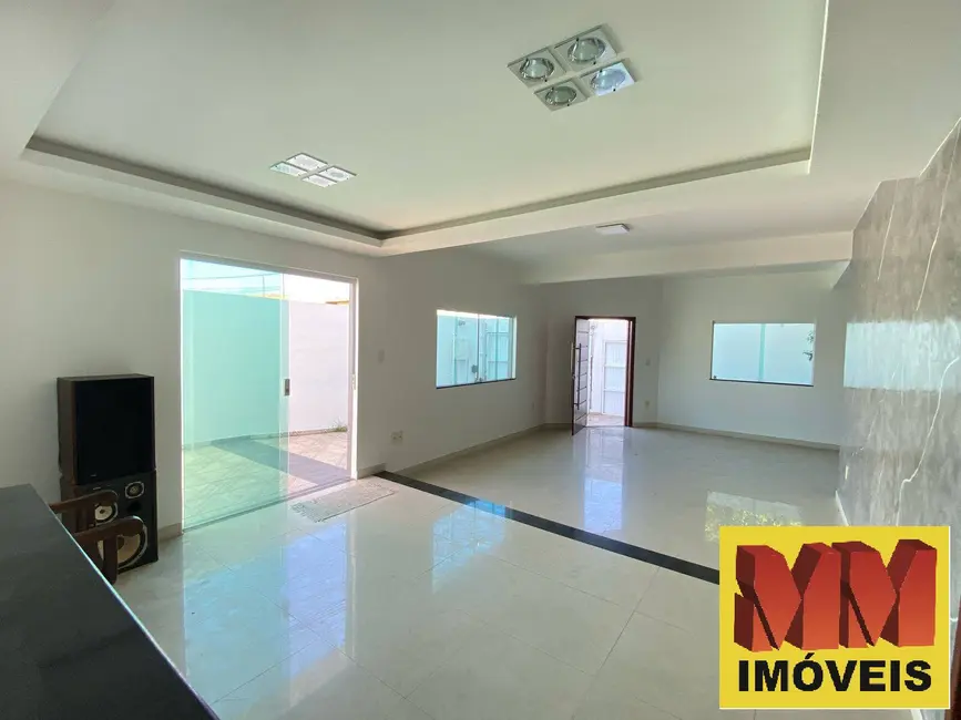 Casa com 3 quartos à venda, 240m2 em Jardim Excelsior, Cabo Frio - RJ - imagem 9 Foto 9 de Casa com 3 quartos à venda, 240m2 em Jardim Excelsior, Cabo Frio - RJ