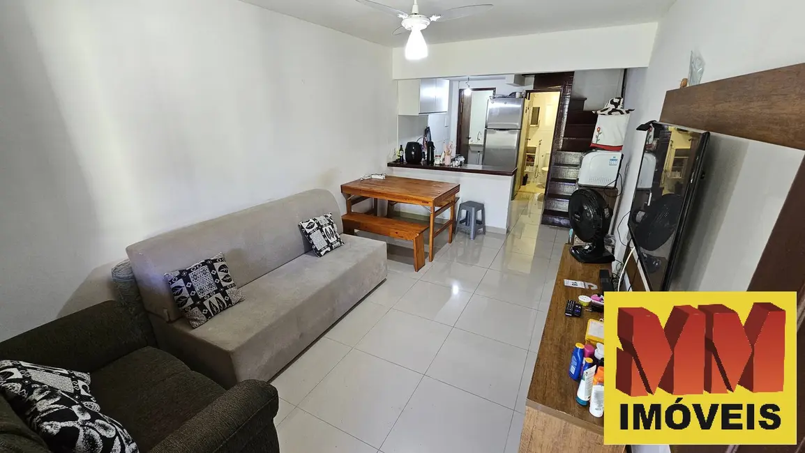 Casa de Condomínio com 3 quartos à venda, 60m2 em Ogiva, Cabo Frio - RJ - imagem 3 Foto 3 de Casa de Condomínio com 3 quartos à venda, 60m2 em Ogiva, Cabo Frio - RJ
