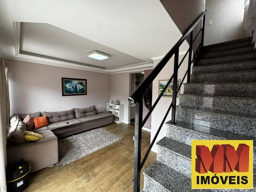 Foto 2 de Casa de Condomínio com 3 quartos à venda, 120m2 em Jardim Caiçara, Cabo Frio - RJ