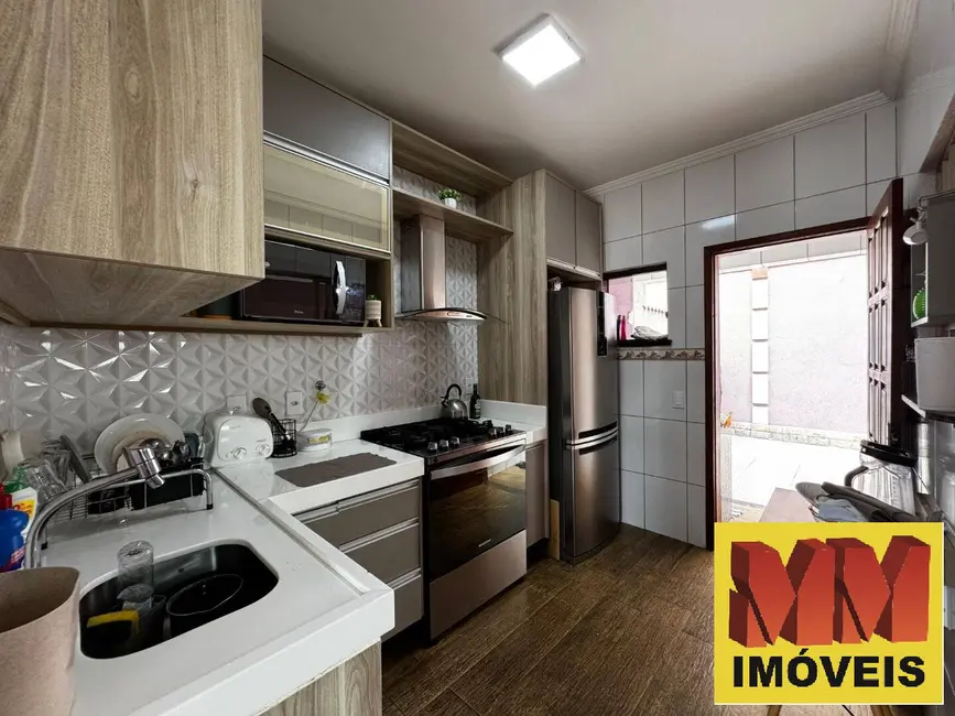 Foto 5 de Casa de Condomínio com 3 quartos à venda, 120m2 em Jardim Caiçara, Cabo Frio - RJ