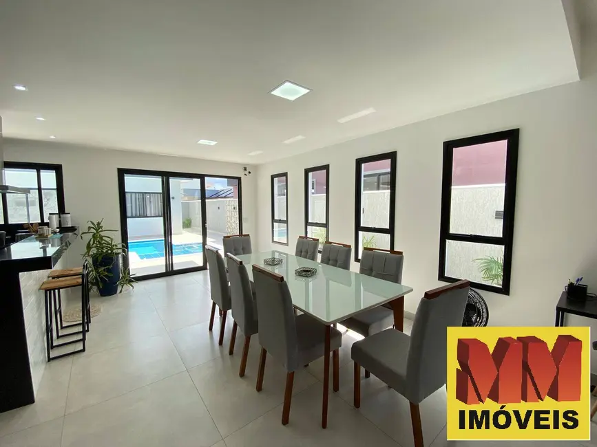 Casa de Condomínio com 4 quartos à venda, 245m2 em Cabo Frio - RJ - imagem 7 Foto 7 de Casa de Condomínio com 4 quartos à venda, 245m2 em Cabo Frio - RJ