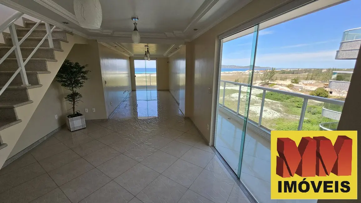 Cobertura com 4 quartos à venda, 270m2 em Braga, Cabo Frio - RJ - imagem 2 Foto 2 de Cobertura com 4 quartos à venda, 270m2 em Braga, Cabo Frio - RJ