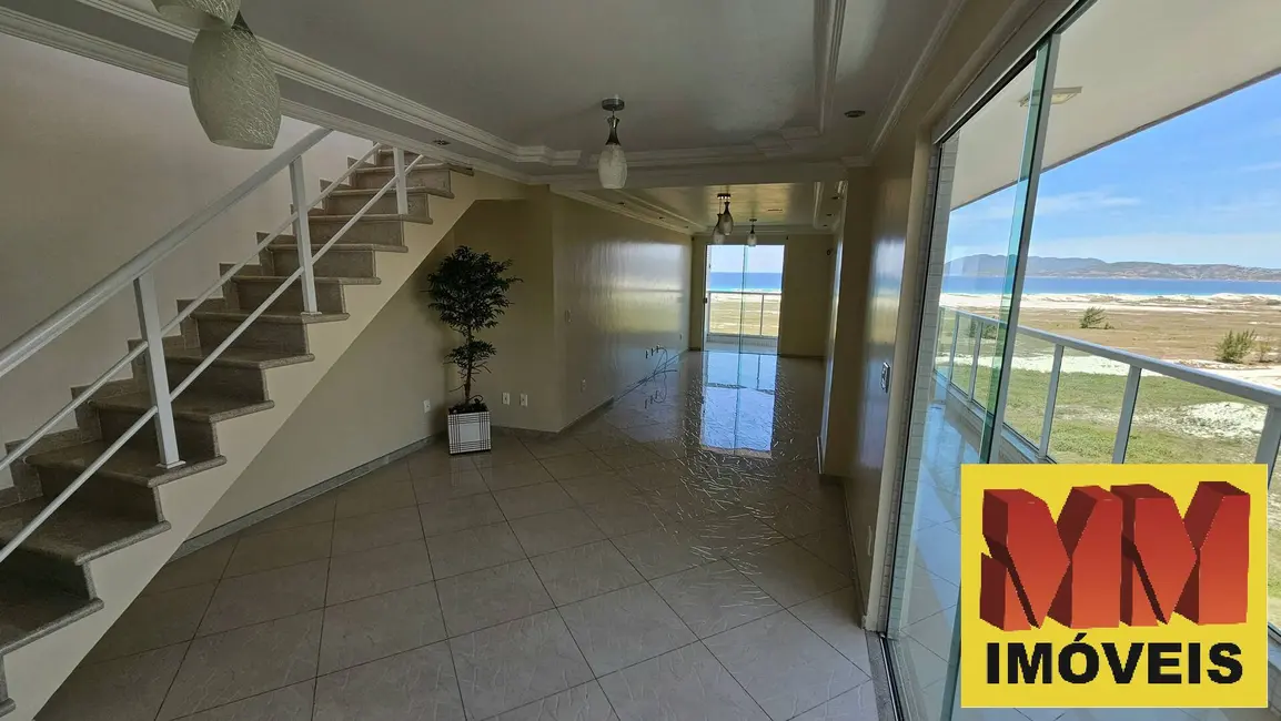 Cobertura com 4 quartos à venda, 270m2 em Braga, Cabo Frio - RJ - imagem 4 Foto 4 de Cobertura com 4 quartos à venda, 270m2 em Braga, Cabo Frio - RJ