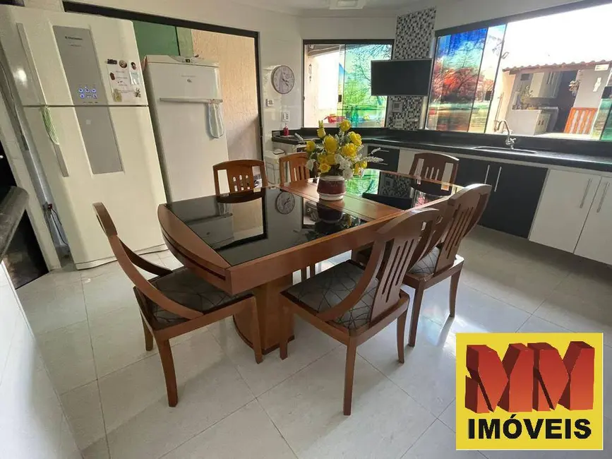 Foto 9 de Casa com 5 quartos à venda e para alugar, 447m2 em Jardim Excelsior, Cabo Frio - RJ