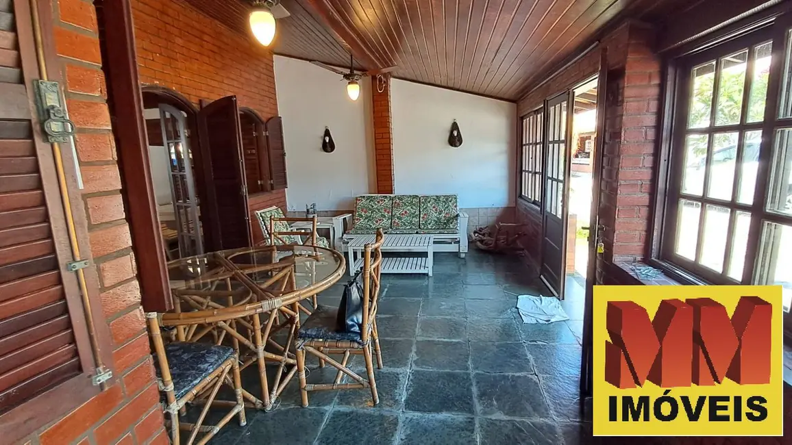 Foto 1 de Casa de Condomínio com 4 quartos à venda, 100m2 em Praia do Siqueira, Cabo Frio - RJ