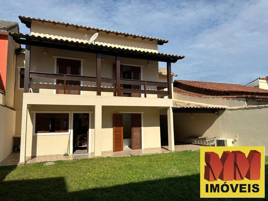 Casa com 4 quartos à venda, 296m2 em Jardim Flamboyant, Cabo Frio - RJ - imagem 6 Foto 6 de Casa com 4 quartos à venda, 296m2 em Jardim Flamboyant, Cabo Frio - RJ