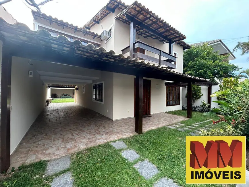 Foto 2 de Casa com 4 quartos à venda, 296m2 em Jardim Flamboyant, Cabo Frio - RJ