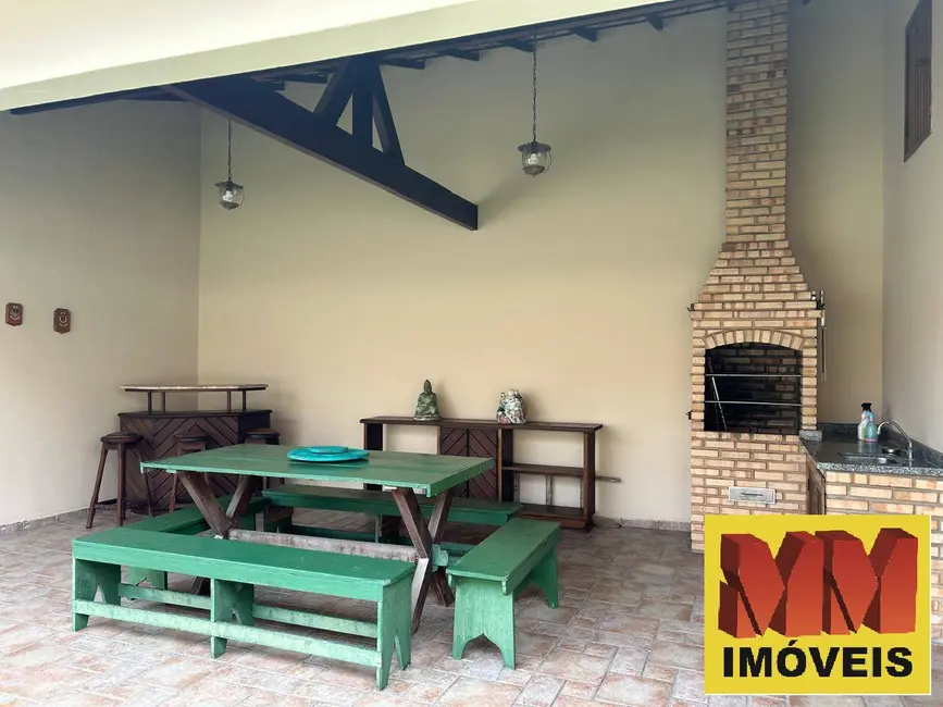 Casa com 4 quartos à venda, 296m2 em Jardim Flamboyant, Cabo Frio - RJ - imagem 7 Foto 7 de Casa com 4 quartos à venda, 296m2 em Jardim Flamboyant, Cabo Frio - RJ