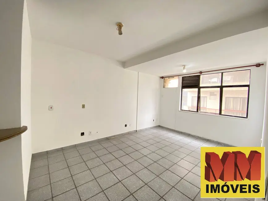 Apartamento com 2 quartos à venda, 55m2 em Centro, Cabo Frio - RJ - imagem 2 Foto 2 de Apartamento com 2 quartos à venda, 55m2 em Centro, Cabo Frio - RJ