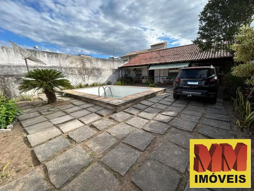 Casa com 4 quartos à venda, 200m2 em Jardim Excelsior, Cabo Frio - RJ - imagem 2 Foto 2 de Casa com 4 quartos à venda, 200m2 em Jardim Excelsior, Cabo Frio - RJ