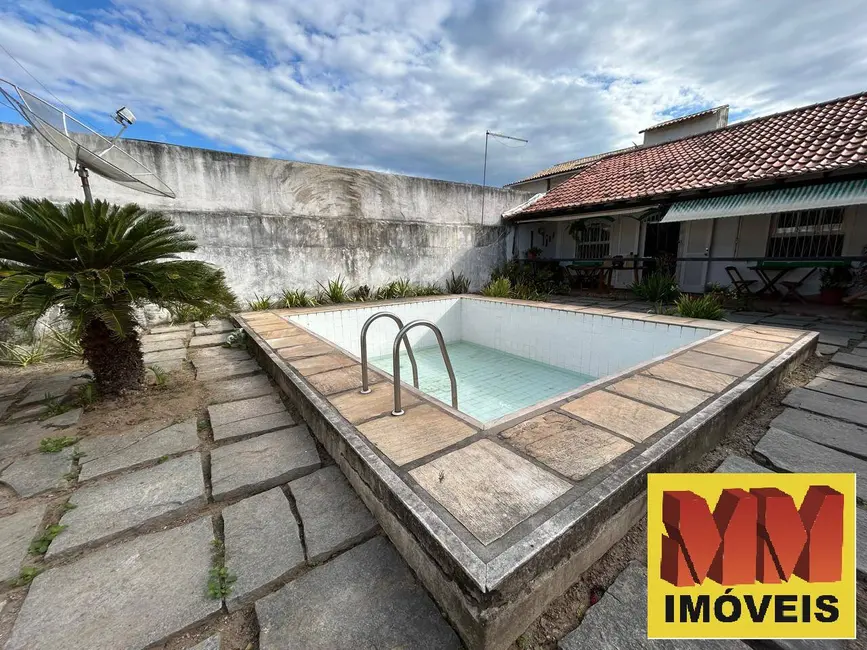 Foto 1 de Casa com 4 quartos à venda, 200m2 em Jardim Excelsior, Cabo Frio - RJ