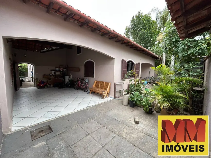 Casa com 3 quartos à venda, 165m2 em Jardim Excelsior, Cabo Frio - RJ - imagem 4 Foto 4 de Casa com 3 quartos à venda, 165m2 em Jardim Excelsior, Cabo Frio - RJ