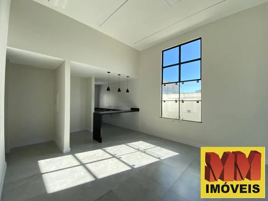 Foto 2 de Casa de Condomínio com 3 quartos à venda, 126m2 em Centro, Sao Pedro Da Aldeia - RJ