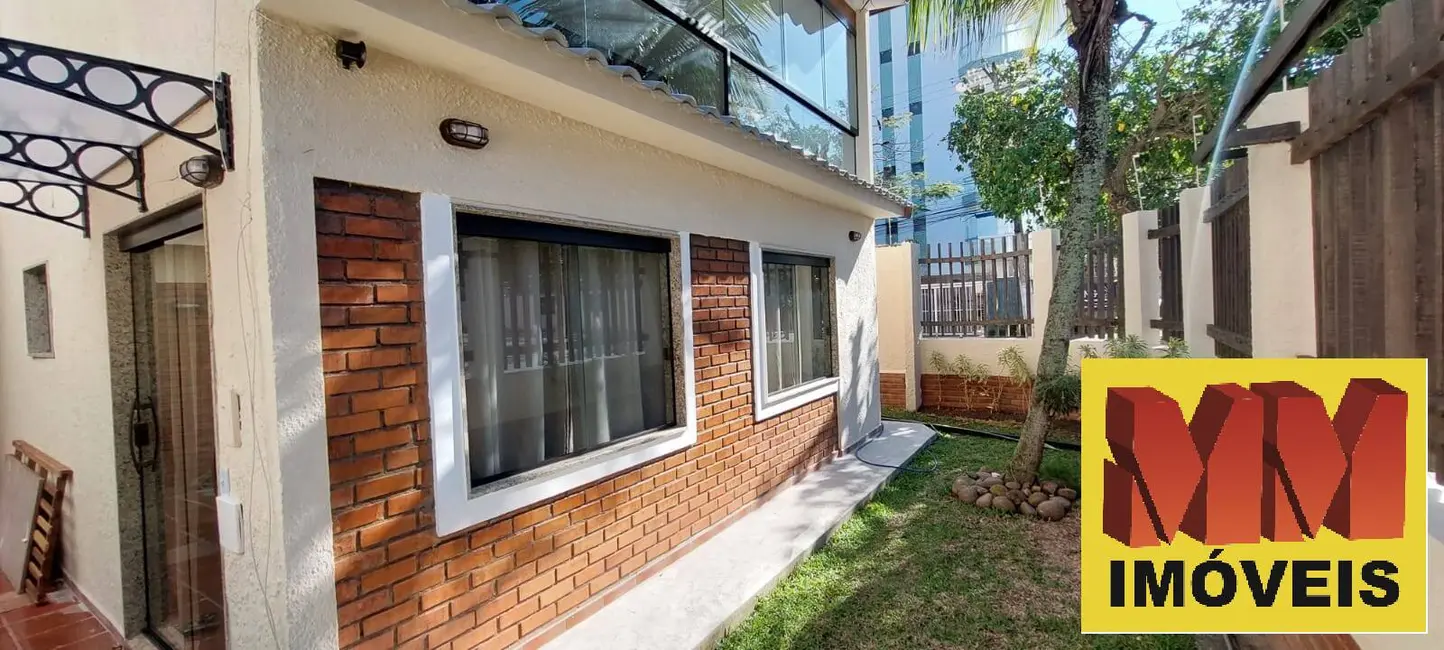 Foto 1 de Casa de Condomínio com 3 quartos à venda, 160m2 em Braga, Cabo Frio - RJ