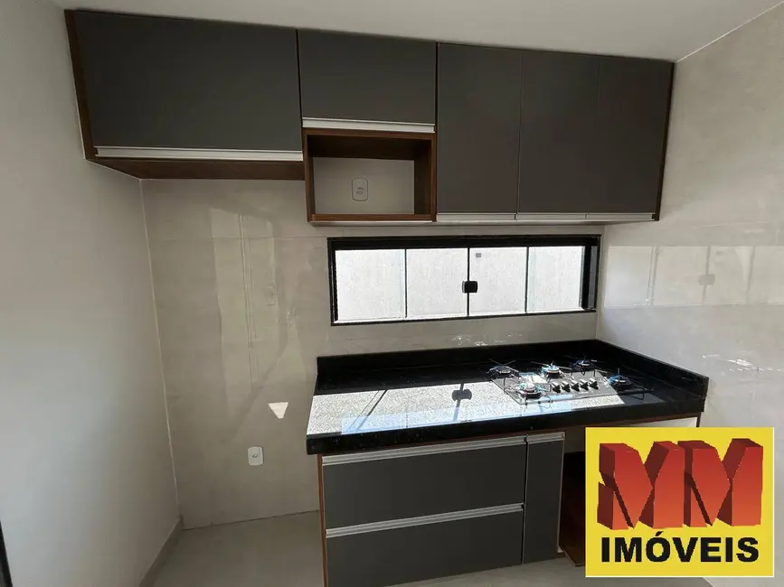 Casa de Condomínio com 3 quartos à venda, 127m2 em Nova São Pedro, Sao Pedro Da Aldeia - RJ - imagem 4 Foto 4 de Casa de Condomínio com 3 quartos à venda, 127m2 em Nova São Pedro, Sao Pedro Da Aldeia - RJ