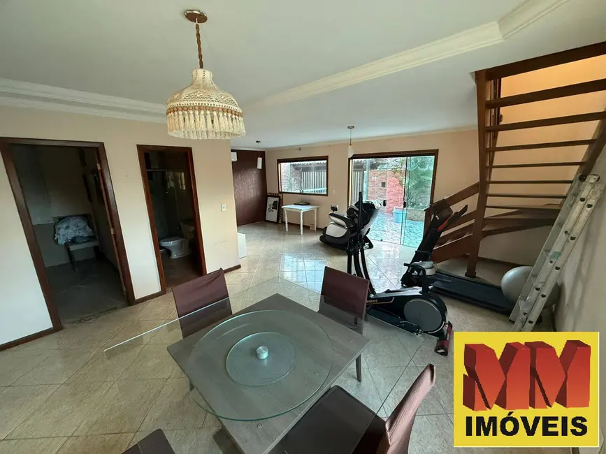 Foto 7 de Casa de Condomínio com 4 quartos à venda, 180m2 em Ogiva, Cabo Frio - RJ