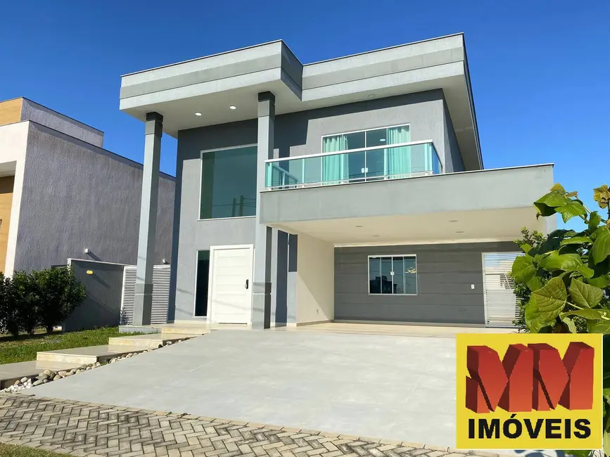 Foto 2 de Casa de Condomínio com 4 quartos à venda, 266m2 em Ogiva, Cabo Frio - RJ