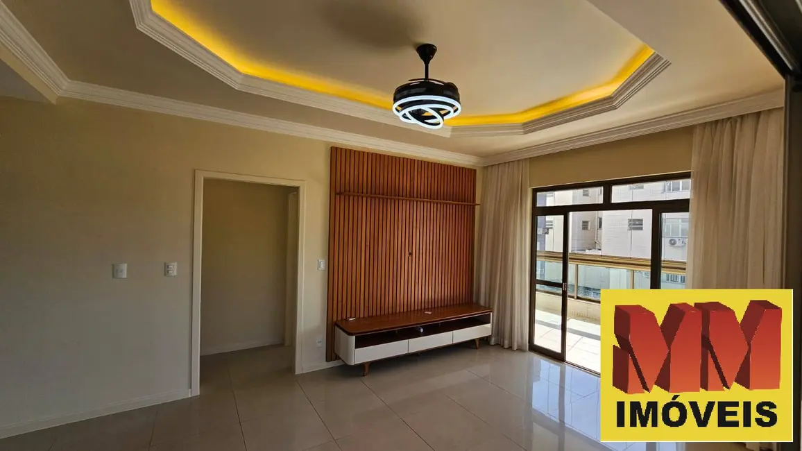 Apartamento com 3 quartos à venda, 181m2 em Centro, Cabo Frio - RJ - imagem 8 Foto 8 de Apartamento com 3 quartos à venda, 181m2 em Centro, Cabo Frio - RJ