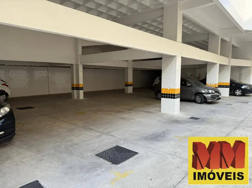 Cobertura com 4 quartos à venda, 240m2 em Centro, Cabo Frio - RJ - imagem 4 Foto 4 de Cobertura com 4 quartos à venda, 240m2 em Centro, Cabo Frio - RJ