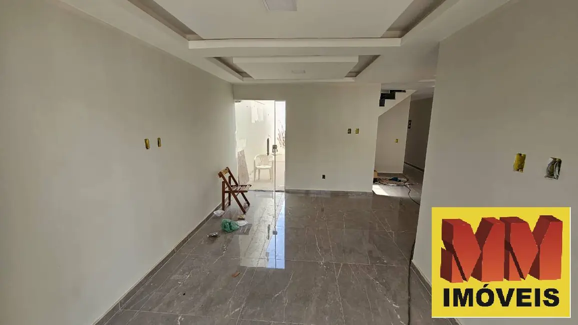 Casa com 3 quartos à venda, 134m2 em Jardim Excelsior, Cabo Frio - RJ - imagem 4 Foto 4 de Casa com 3 quartos à venda, 134m2 em Jardim Excelsior, Cabo Frio - RJ