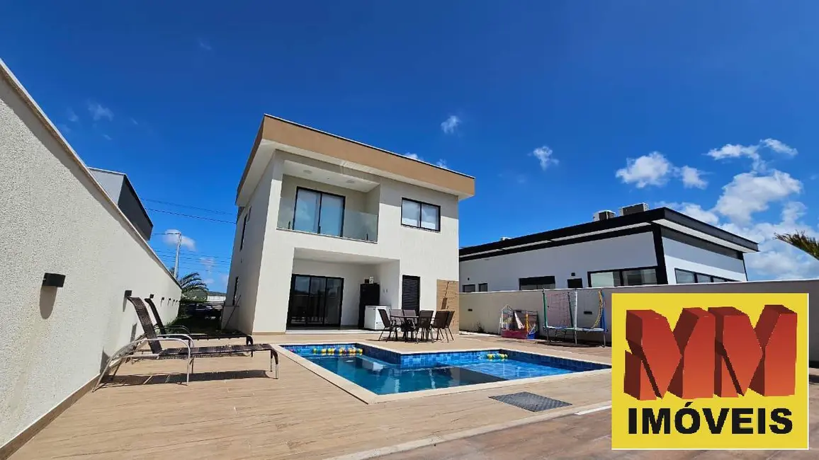 Foto 6 de Casa de Condomínio com 4 quartos à venda, 203m2 em Ogiva, Cabo Frio - RJ