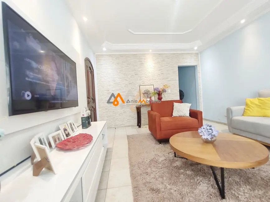 Foto 1 de Casa com 3 quartos à venda, 200m2 em Jardim Ponte Rasa, São Paulo - SP