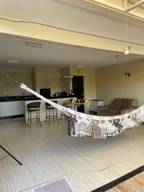 Foto 3 de Sobrado com 3 quartos à venda, 205m2 em Setor Negrão de Lima, Goiania - GO