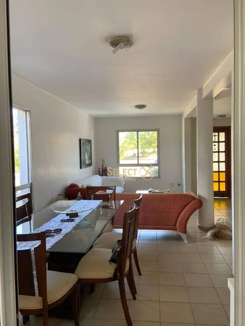 Foto 4 de Sobrado com 3 quartos à venda, 205m2 em Setor Negrão de Lima, Goiania - GO