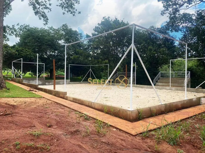 Foto 3 de Terreno / Lote à venda, 248m2 em Goianira - GO