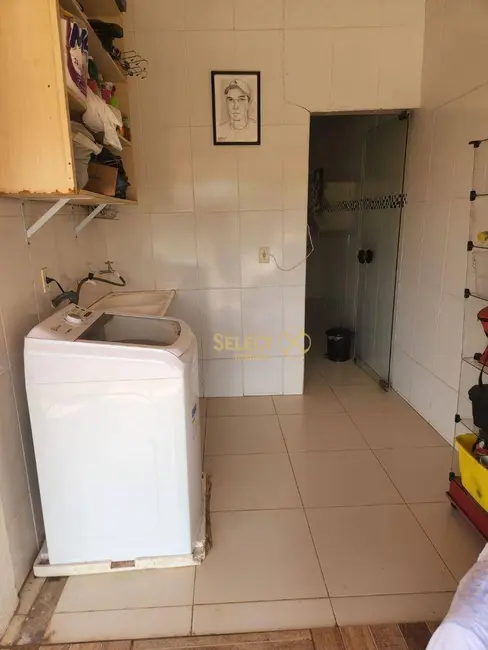 Foto 5 de Sobrado com 3 quartos à venda, 211m2 em Goiania - GO