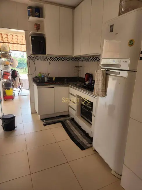 Foto 4 de Sobrado com 3 quartos à venda, 211m2 em Goiania - GO