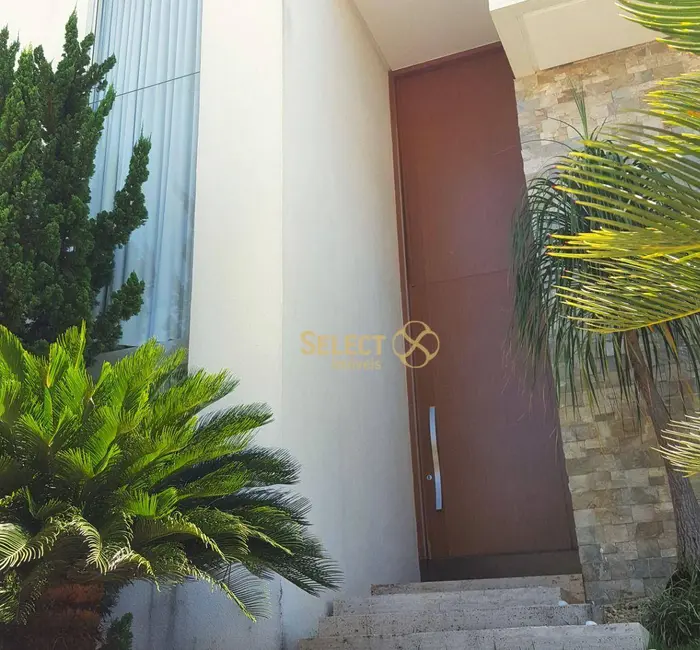 Foto 1 de Sobrado com 5 quartos à venda, 546m2 em Alphaville Flamboyant Residencial Araguaia, Goiania - GO