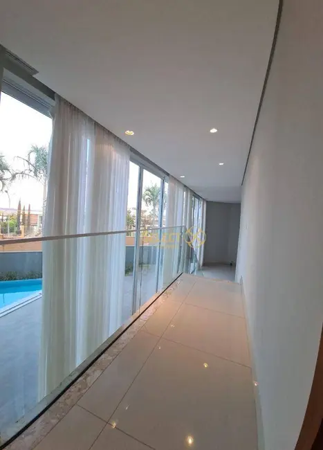 Foto 6 de Sobrado com 4 quartos à venda, 870m2 em Residencial Alphaville Flamboyant, Goiania - GO