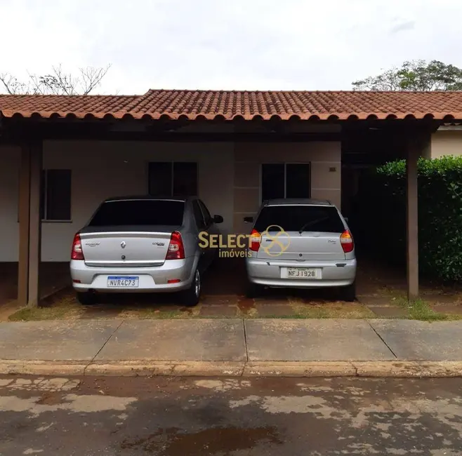 Foto 2 de Casa de Condomínio com 3 quartos à venda, 120m2 em Residencial Flórida, Goiania - GO