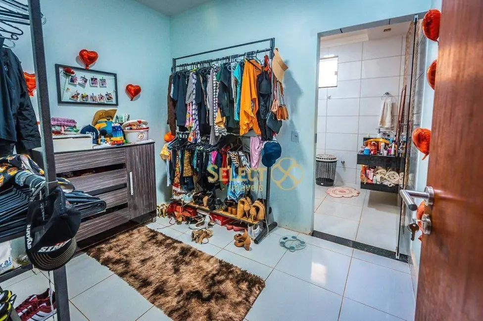 Casa com 3 quartos à venda, 384m2 em Residencial Morada do Ipê, Goiania - GO - imagem 6 Foto 6 de Casa com 3 quartos à venda, 384m2 em Residencial Morada do Ipê, Goiania - GO