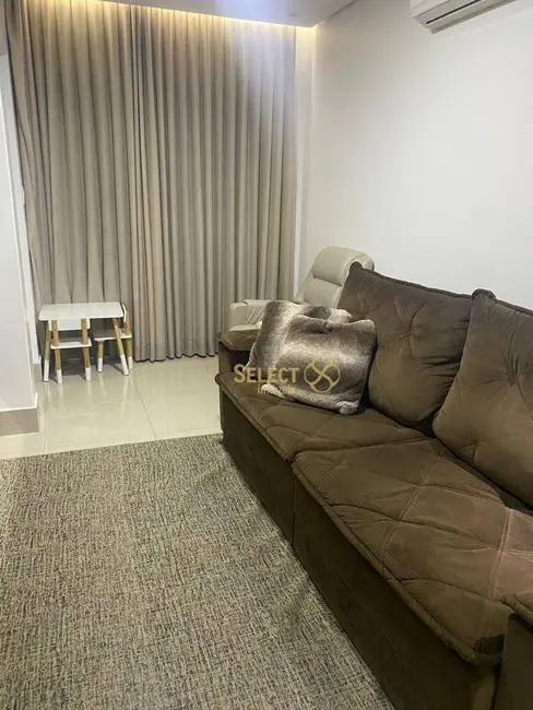 Foto 3 de Sobrado com 3 quartos à venda, 192m2 em Sítios Santa Luzia, Aparecida De Goiania - GO