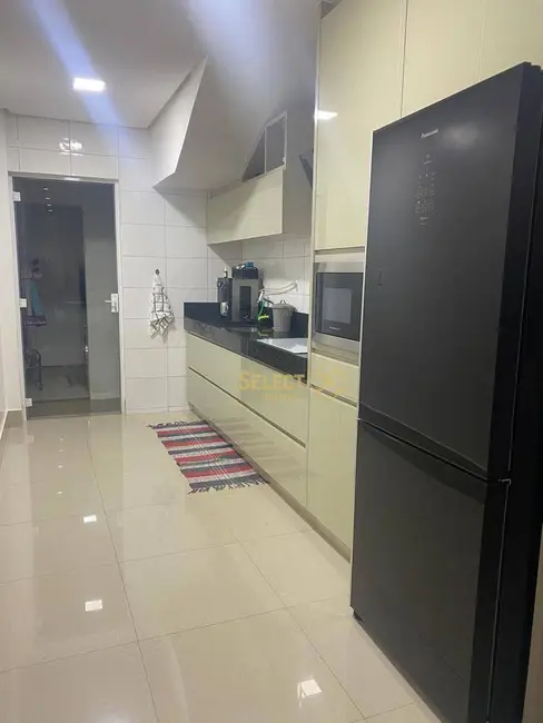 Foto 6 de Sobrado com 3 quartos à venda, 192m2 em Sítios Santa Luzia, Aparecida De Goiania - GO