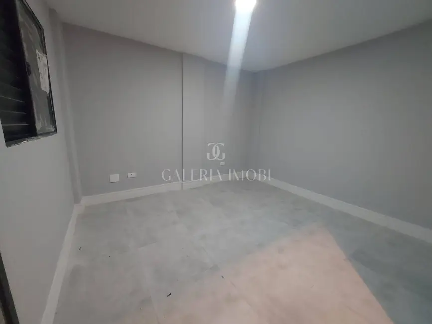 Casa com 2 quartos à venda, 176m2 em Marapé, Santos - SP - imagem 6 Foto 6 de Casa com 2 quartos à venda, 176m2 em Marapé, Santos - SP